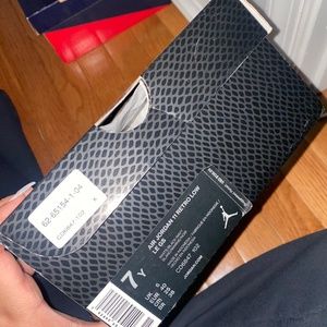 Jordan 11s